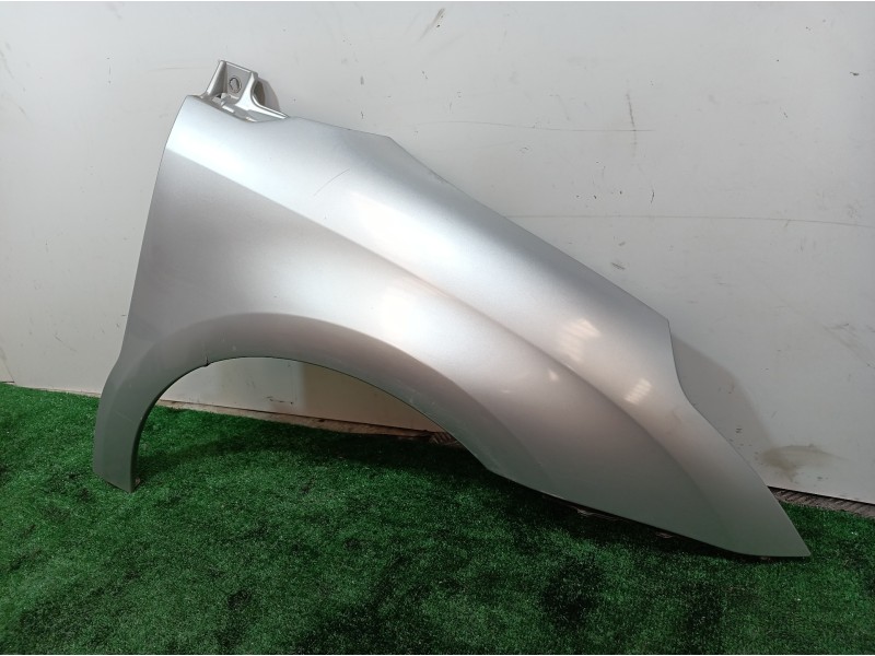 Recambio de aleta delantera derecha para citroën c4 coupe by loeb referencia OEM IAM   