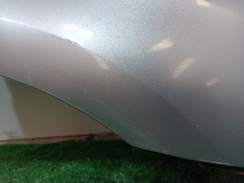 Recambio de aleta delantera derecha para citroën c4 coupe by loeb referencia OEM IAM   