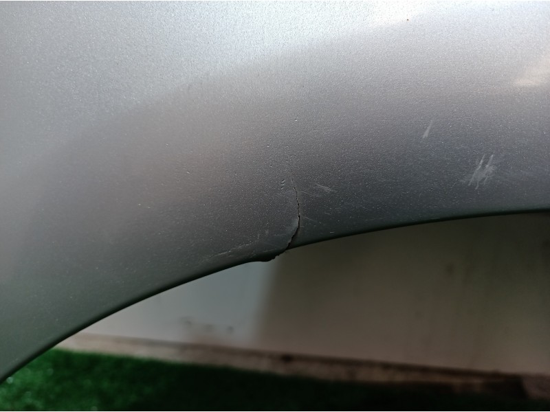 Recambio de aleta delantera derecha para citroën c4 coupe by loeb referencia OEM IAM   