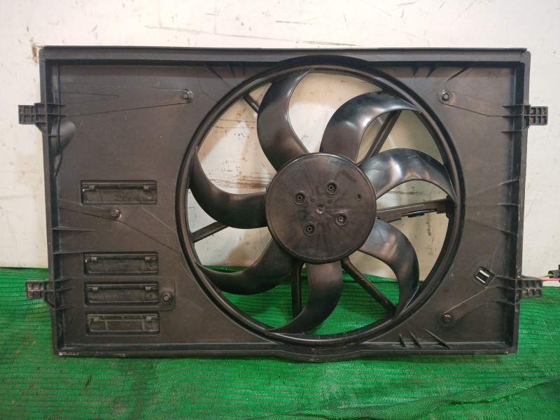 Recambio de electroventilador para seat ateca (kh7, khp) 1.0 tsi referencia OEM IAM   
