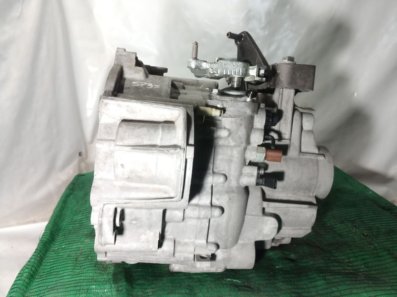 Recambio de caja cambios para volkswagen tiguan (ad1, ax1) 1.5 tsi referencia OEM IAM   