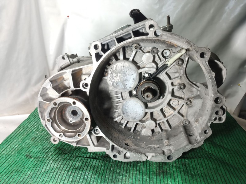 Recambio de caja cambios para volkswagen tiguan (ad1, ax1) 1.5 tsi referencia OEM IAM   