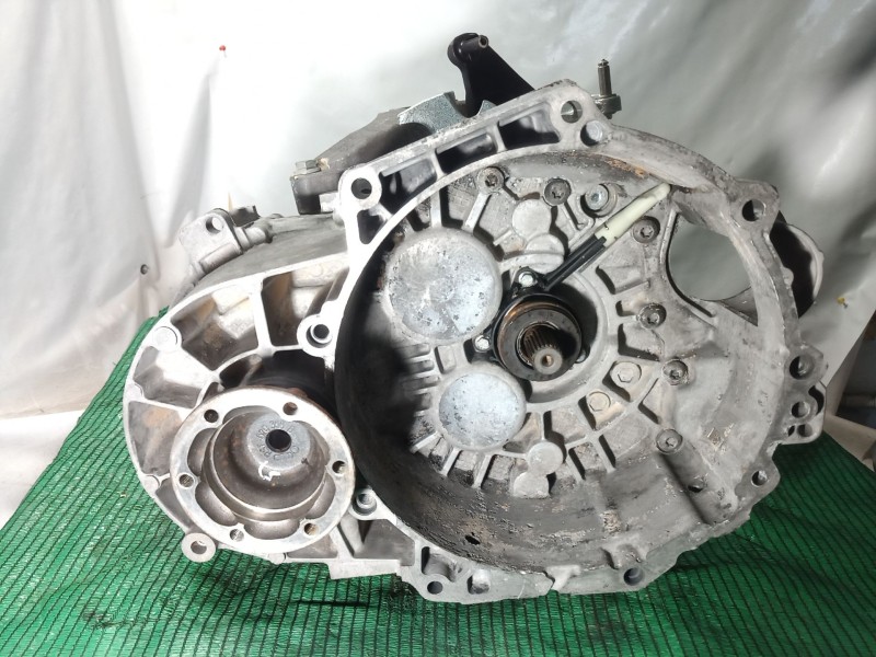 Recambio de caja cambios para volkswagen tiguan (ad1, ax1) 1.5 tsi referencia OEM IAM   