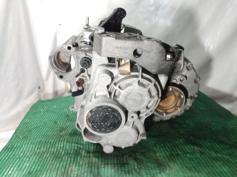 Recambio de caja cambios para volkswagen tiguan (ad1, ax1) 1.5 tsi referencia OEM IAM   