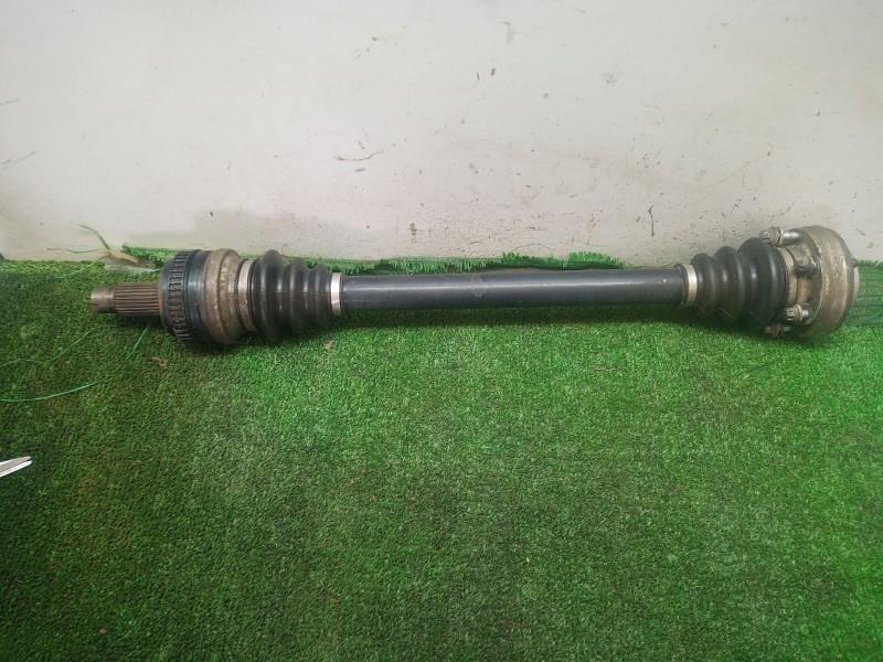 Recambio de transmision trasera derecha para bmw 3 (e90) 318 i referencia OEM IAM   