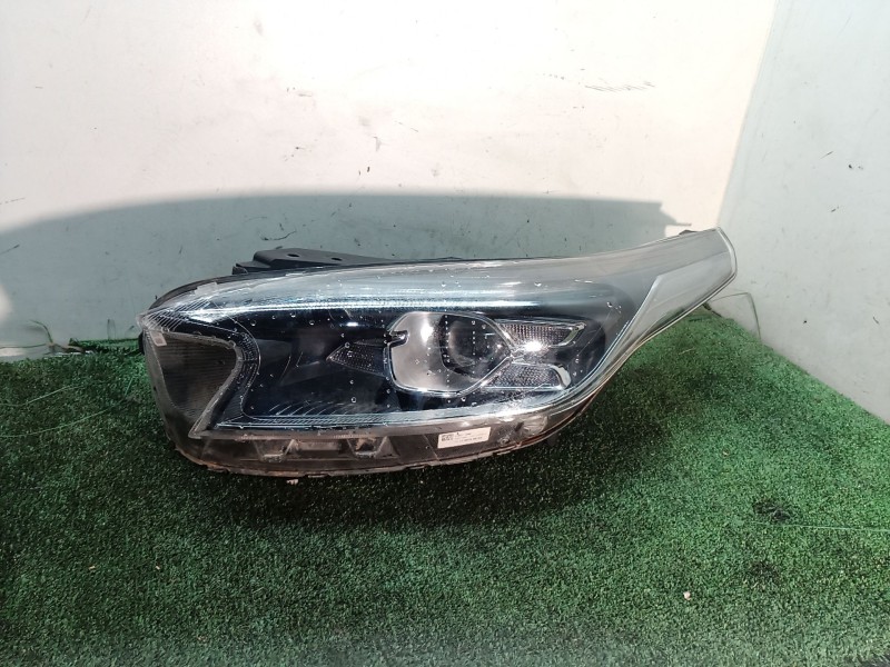Recambio de faro izquierdo para kia xceed (cd) 1.0 t-gdi referencia OEM IAM   