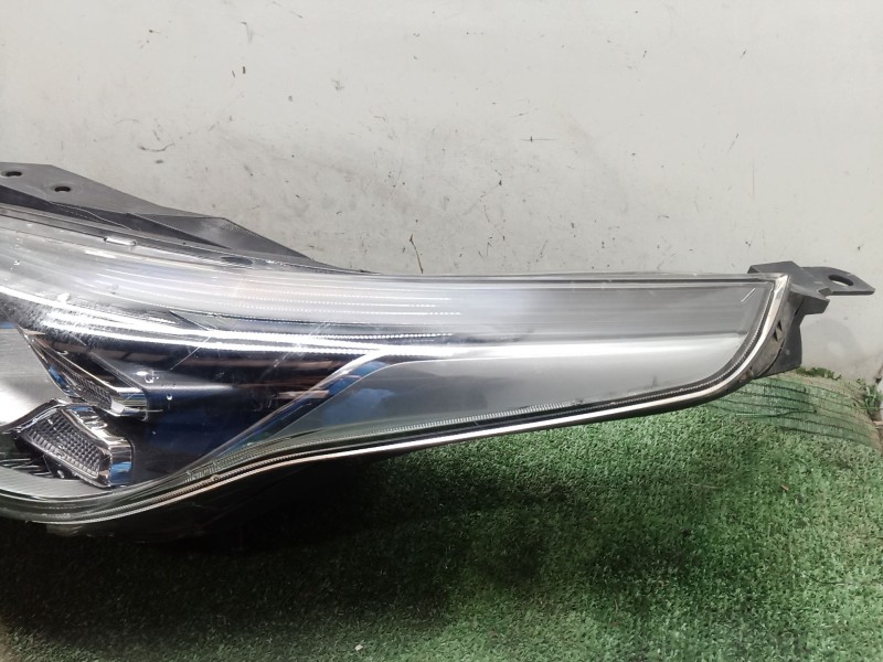 Recambio de faro izquierdo para kia xceed (cd) 1.0 t-gdi referencia OEM IAM   