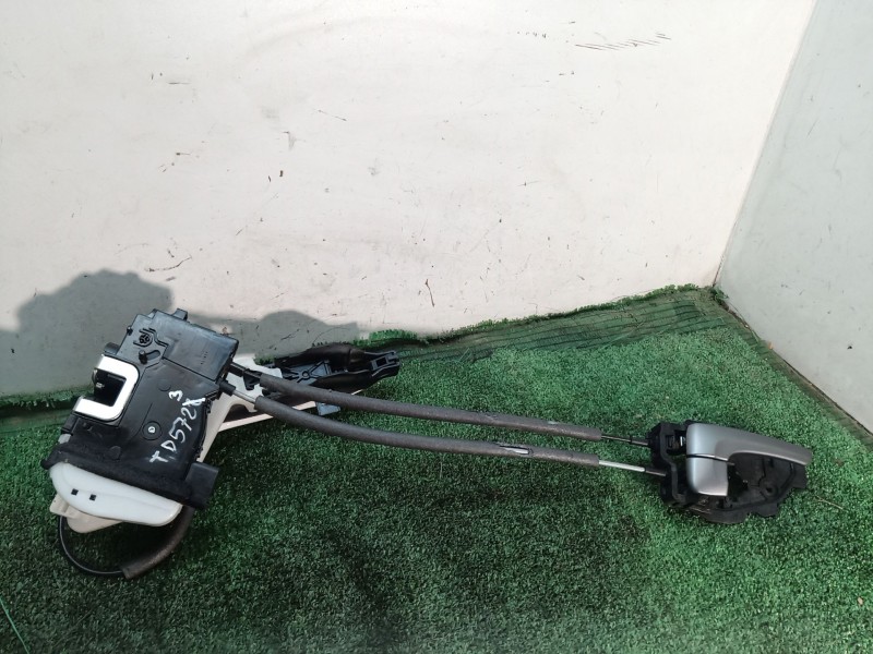 Recambio de cerradura puerta trasera derecha para hyundai ix35 (lm, el, elh) 1.6 referencia OEM IAM   