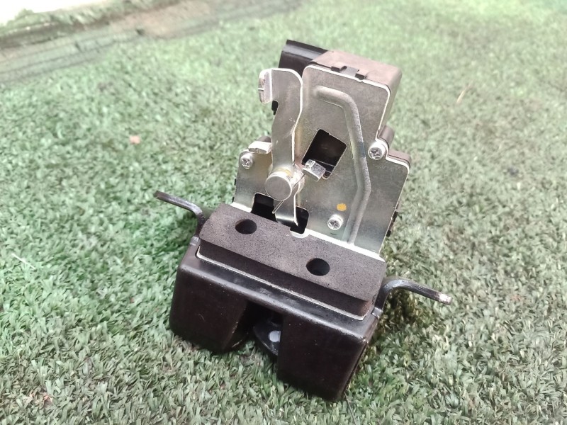 Recambio de cerradura maletero / porton para hyundai ix35 (lm, el, elh) 1.6 referencia OEM IAM   