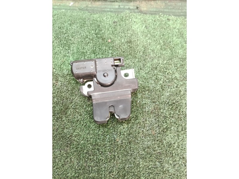 Recambio de cerradura maletero / porton para lexus gs (_s16_) 300 (jzs160_) referencia OEM IAM   