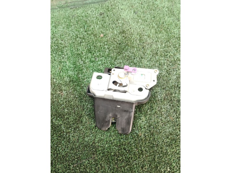 Recambio de cerradura maletero / porton para lexus gs (_s16_) 300 (jzs160_) referencia OEM IAM   