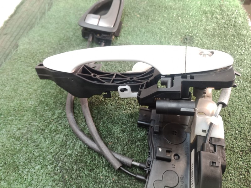 Recambio de cerradura puerta delantera izquierda para hyundai ix35 (lm, el, elh) 1.6 referencia OEM IAM   