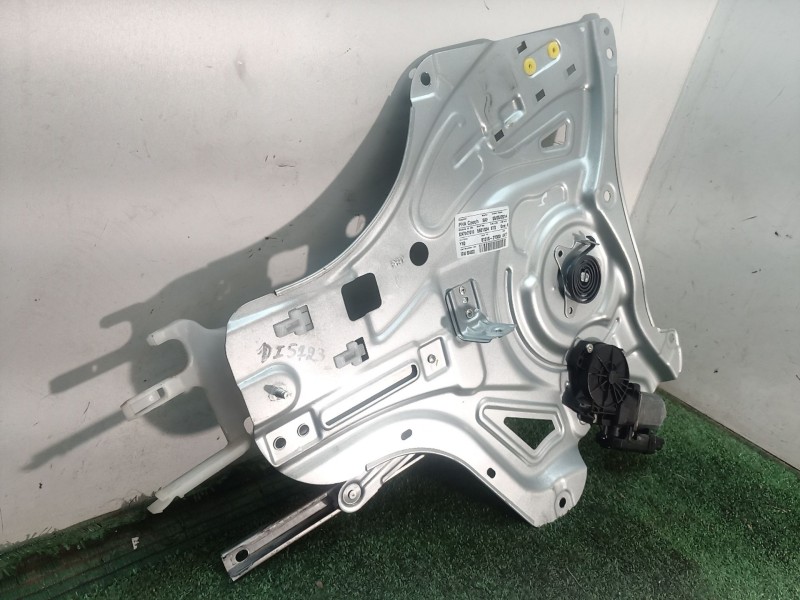 Recambio de maneta elevalunas delantera izquierda para hyundai ix35 (lm, el, elh) 1.6 referencia OEM IAM 82470v2y010 82470v2y010