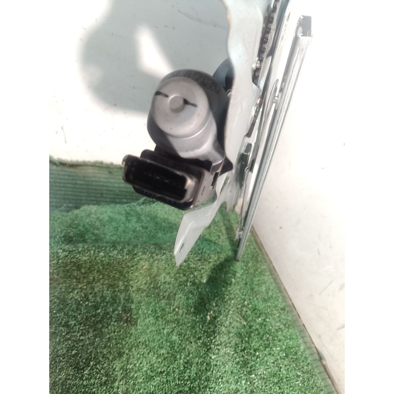 Recambio de maneta elevalunas delantera izquierda para hyundai ix35 (lm, el, elh) 1.6 referencia OEM IAM 82470v2y010 82470v2y010