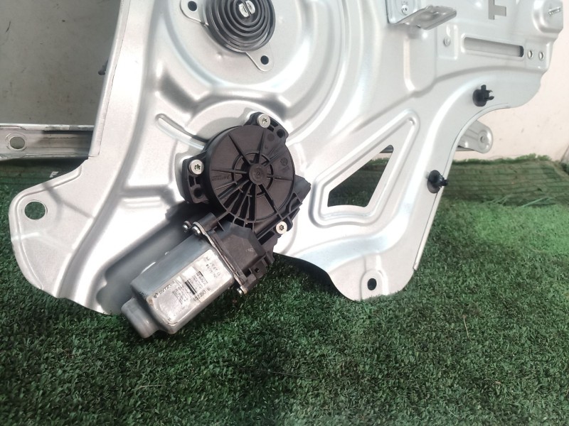 Recambio de elevalunas delantero derecho para hyundai ix35 (lm, el, elh) 1.6 referencia OEM IAM   