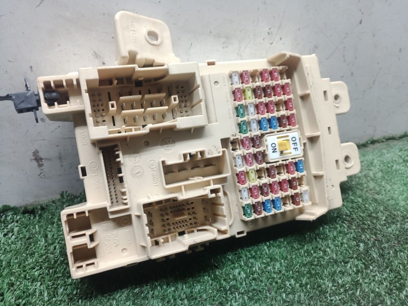 Recambio de caja reles / fusibles para hyundai ioniq (ae) 1.6 gdi hybrid referencia OEM IAM 91950G2512 91950G2512 91950G2512