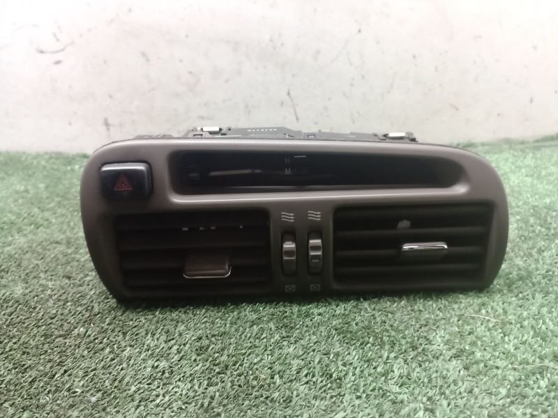 Recambio de rejilla aireadora para lexus gs (_s16_) 300 (jzs160_) referencia OEM IAM   