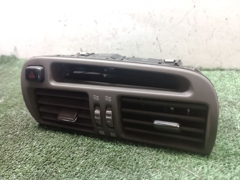 Recambio de rejilla aireadora para lexus gs (_s16_) 300 (jzs160_) referencia OEM IAM   