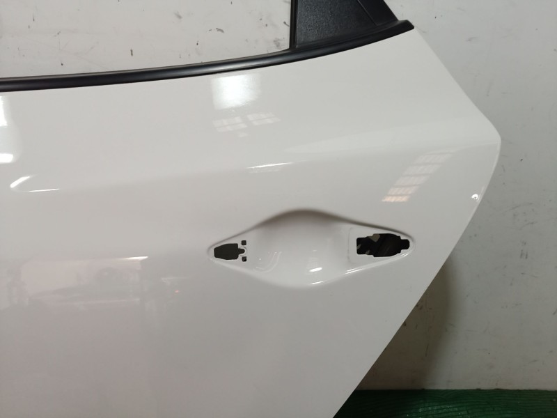 Recambio de puerta trasera izquierda para hyundai ix35 (lm, el, elh) 1.6 referencia OEM IAM   