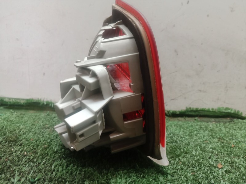 Recambio de piloto trasero izquierdo para bmw 3 (e90) 318 i referencia OEM IAM   