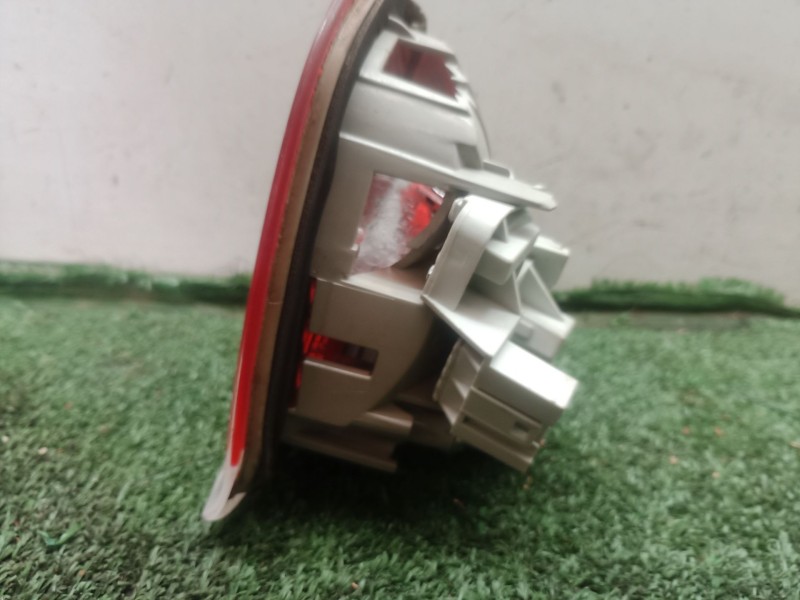 Recambio de piloto trasero derecho para bmw 3 (e90) 318 i referencia OEM IAM 276402 276402 276402