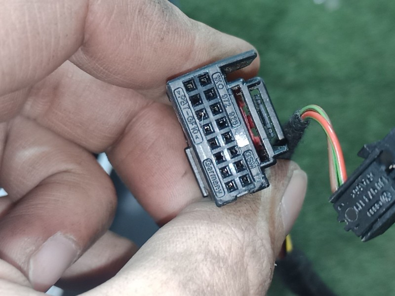 Recambio de retrovisor derecho para volkswagen tiguan (ad1, ax1) 1.5 tsi referencia OEM IAM A051801 A051801 E8047979