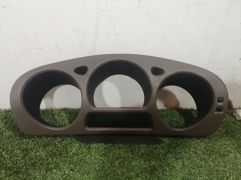 Recambio de moldura cuadro instrumentos para lexus gs (_s16_) 300 (jzs160_) referencia OEM IAM 5540430780 5540430780 5541130770
