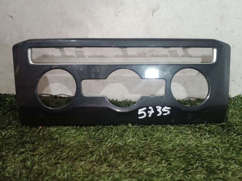 Recambio de moldura para volkswagen tiguan (ad1, ax1) 1.5 tsi referencia OEM IAM 5NB820073 5NB820073 5NB820073