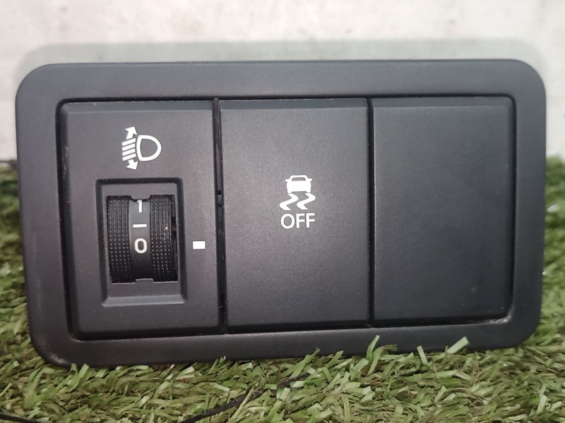 Recambio de mando multifuncion para hyundai i20 i (pb, pbt) 1.2 referencia OEM IAM 751U00080 751U00080 211000245