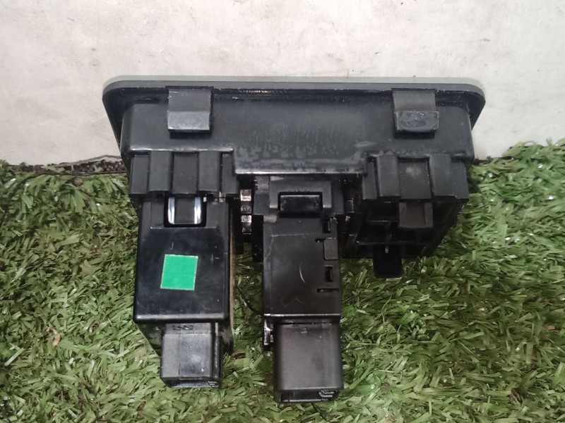 Recambio de mando multifuncion para hyundai i20 i (pb, pbt) 1.2 referencia OEM IAM 751U00080 751U00080 211000245