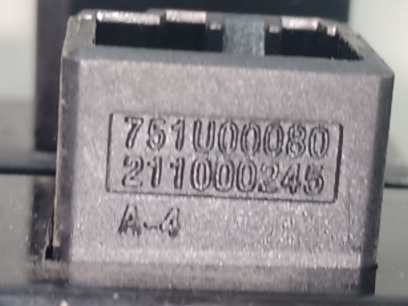 Recambio de mando multifuncion para hyundai i20 i (pb, pbt) 1.2 referencia OEM IAM 751U00080 751U00080 211000245