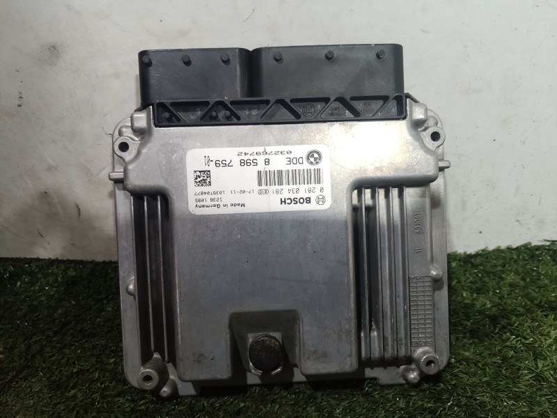 Recambio de centralita motor uce para mini mini (f55) cooper d referencia OEM IAM 0281034281 0281034281 859875901