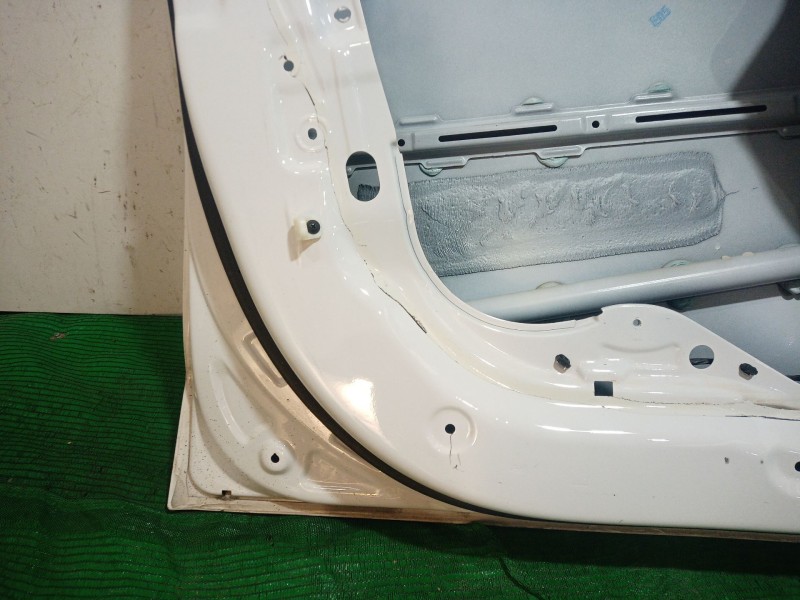 Recambio de puerta delantera izquierda para hyundai ix35 (lm, el, elh) 1.6 referencia OEM IAM   