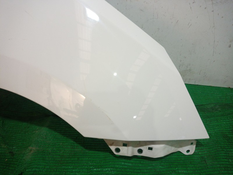 Recambio de aleta delantera derecha para hyundai ix35 (lm, el, elh) 1.6 referencia OEM IAM   