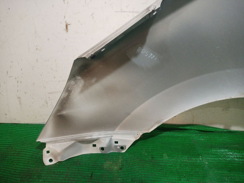 Recambio de aleta delantera derecha para hyundai ix35 (lm, el, elh) 1.6 referencia OEM IAM   