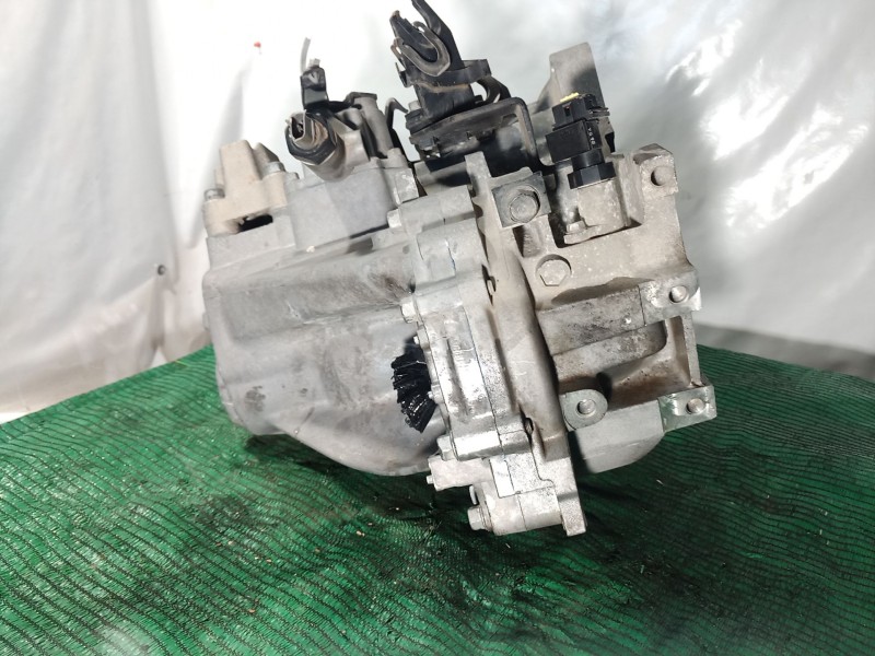 Recambio de caja cambios para hyundai i30 (fd) 1.6 referencia OEM IAM R71773 R71773 R71773