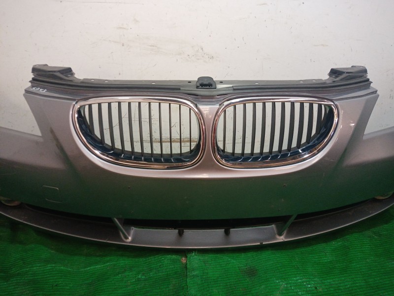 Recambio de paragolpes delantero para bmw 5 (e39) 520 i referencia OEM IAM 51117033694 51117033694 51117033694