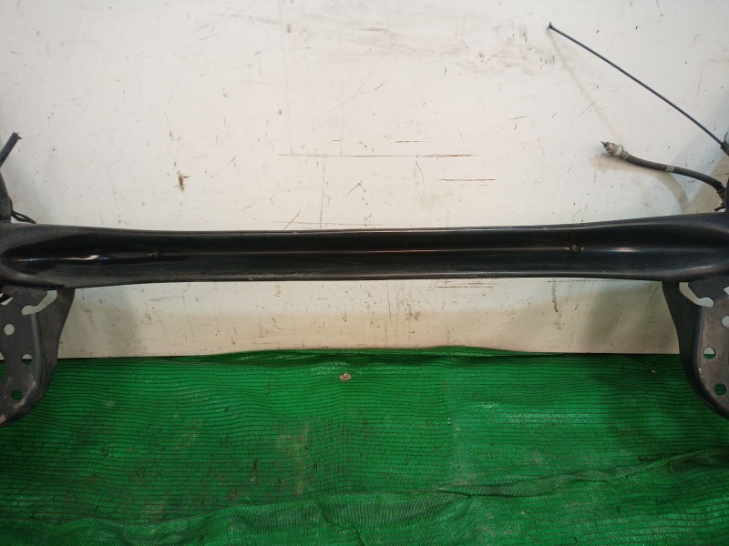 Recambio de puente trasero para toyota yaris (_p13_) 1.4 d (nlp130_) referencia OEM IAM   