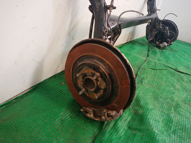 Recambio de puente trasero para toyota yaris (_p13_) 1.4 d (nlp130_) referencia OEM IAM   