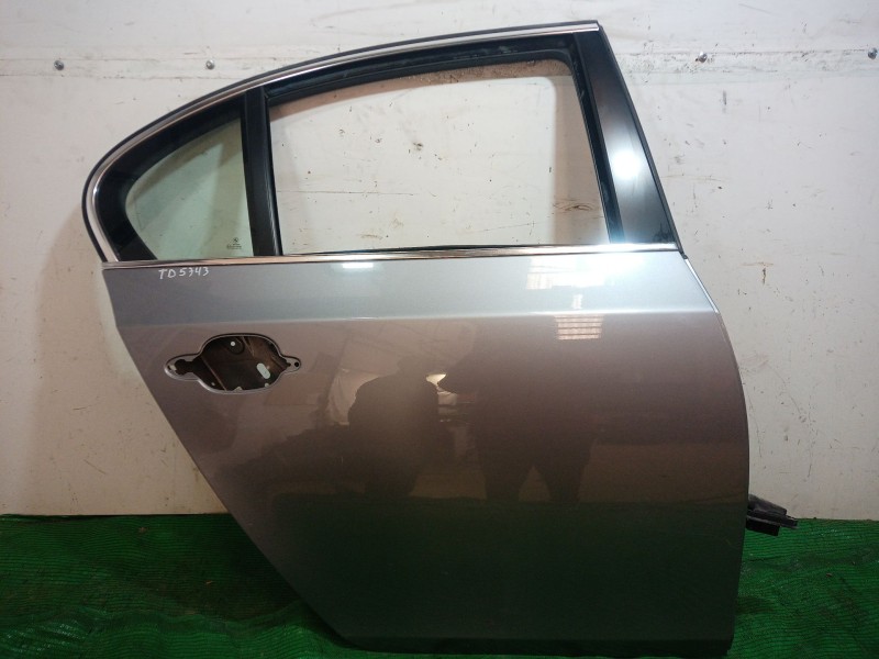 Recambio de puerta trasera derecha para bmw 5 (e60) 520 i referencia OEM IAM   