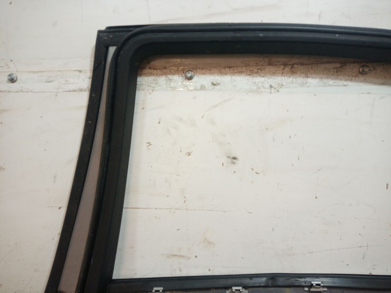 Recambio de puerta trasera derecha para bmw 5 (e60) 520 i referencia OEM IAM   