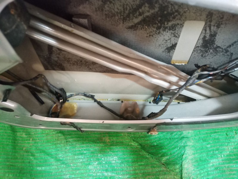 Recambio de puerta trasera derecha para bmw 5 (e60) 520 i referencia OEM IAM   