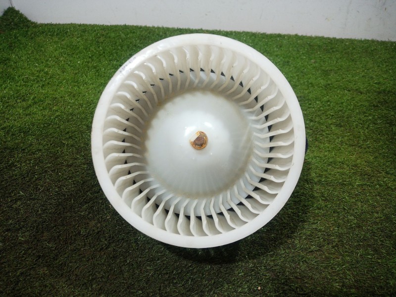 Recambio de ventilador calefaccion para hyundai ioniq (ae) 1.6 gdi hybrid referencia OEM IAM D316CWFAA01 D316CWFAA01 D316CWFAA01
