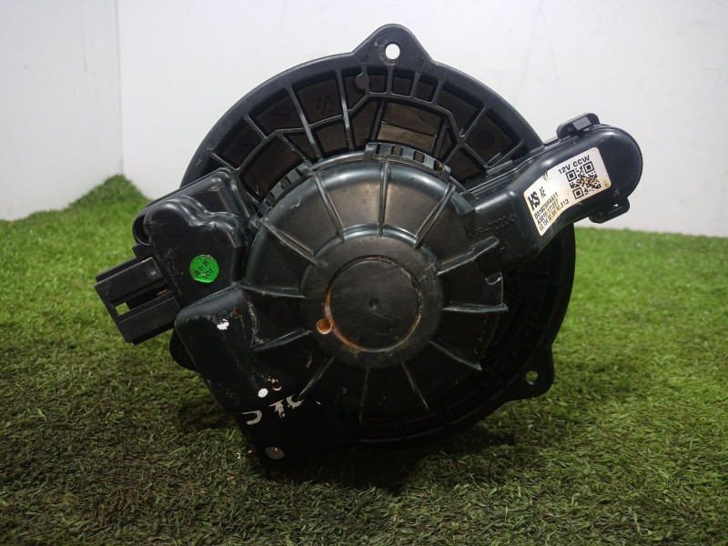 Recambio de ventilador calefaccion para hyundai ioniq (ae) 1.6 gdi hybrid referencia OEM IAM D316CWFAA01 D316CWFAA01 D316CWFAA01