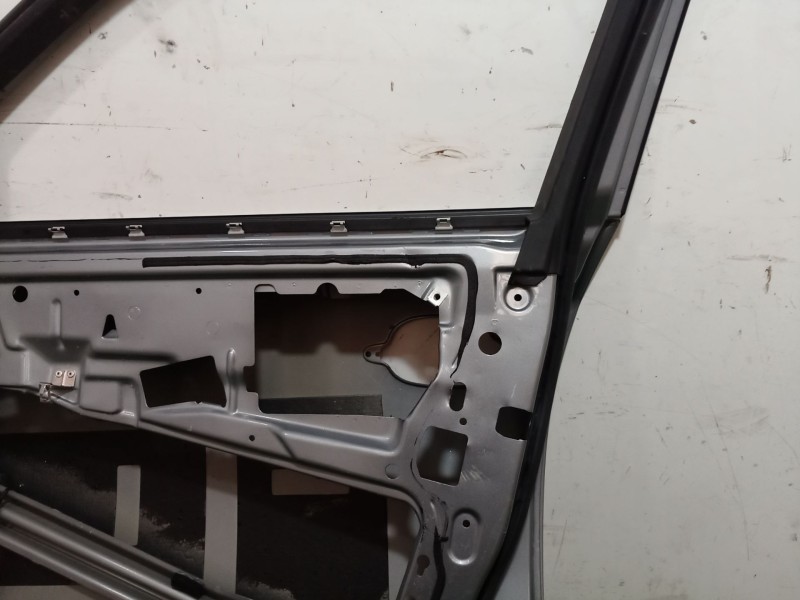 Recambio de puerta delantera derecha para bmw 5 (e60) 520 i referencia OEM IAM 4151703 4151703 4151703