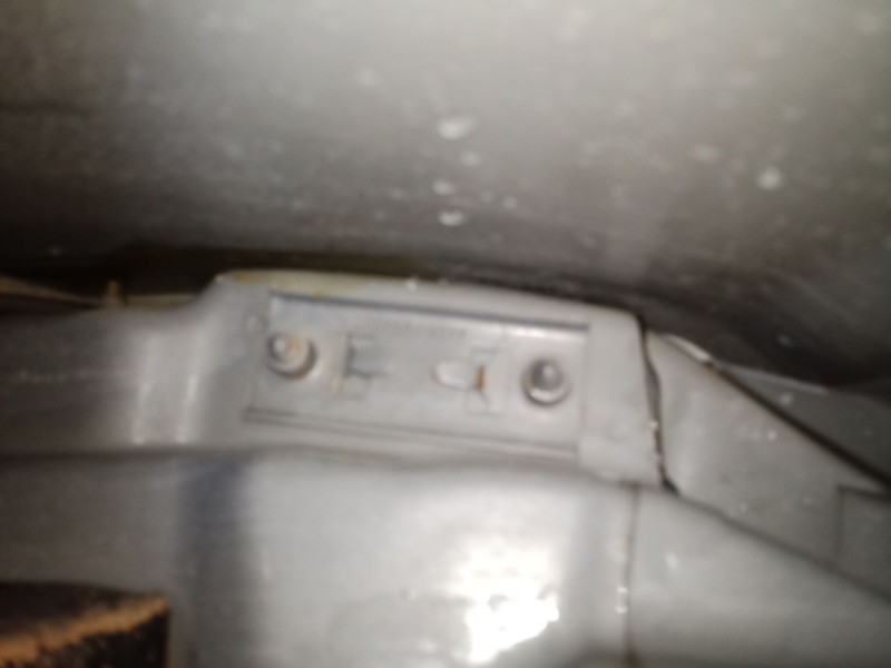 Recambio de puerta trasera izquierda para bmw 5 (e60) 520 i referencia OEM IAM 4151703 4151703 4151703