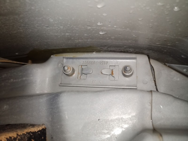 Recambio de puerta trasera izquierda para bmw 5 (e60) 520 i referencia OEM IAM 4151703 4151703 4151703