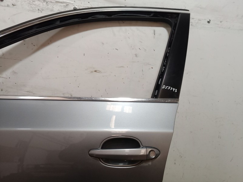 Recambio de puerta delantera izquierda para bmw 5 (e60) 520 i referencia OEM IAM   