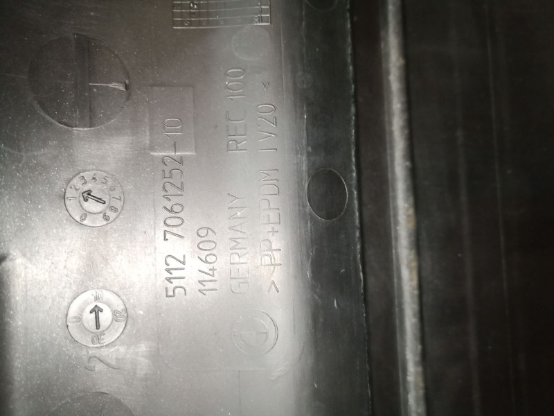 Recambio de paragolpes trasero para bmw 5 (e60) 520 i referencia OEM IAM 5112706125 5112706125 5112706125