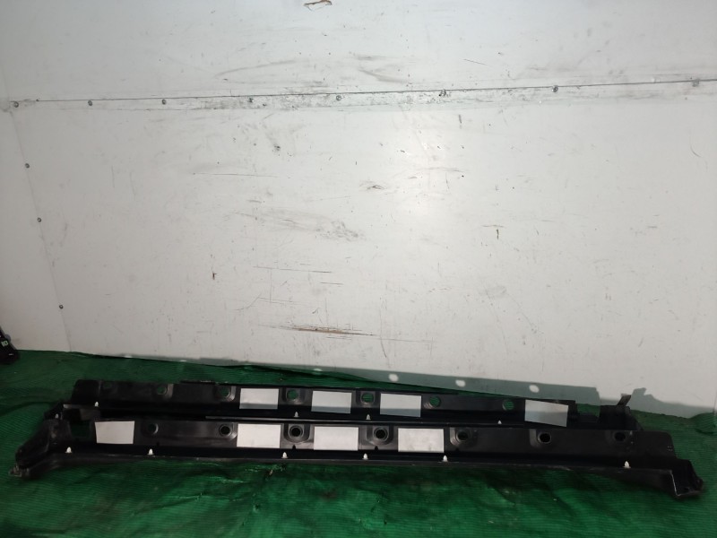 Recambio de faldon lateral para toyota c-hr (_x1_) 1.8 hybrid (zyx10_, zyx11_) referencia OEM IAM   